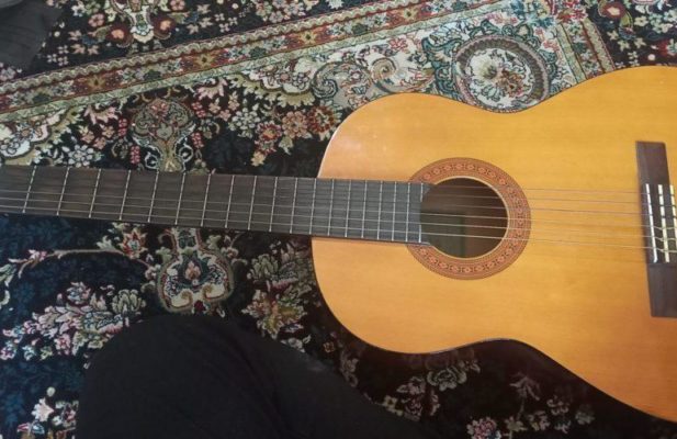 Guitar C40 n  کاملا سالم