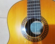 گیتار کلاسیک یاماها c80